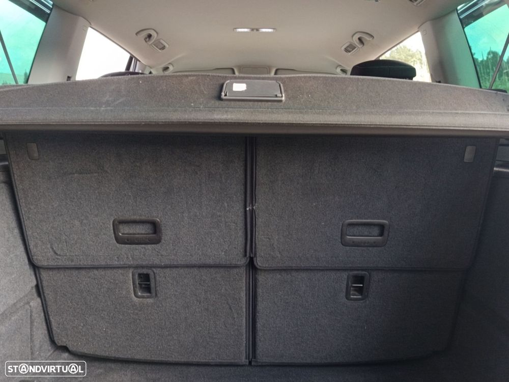 SEAT Alhambra 2.0 TDI Xcellence DSG - 27