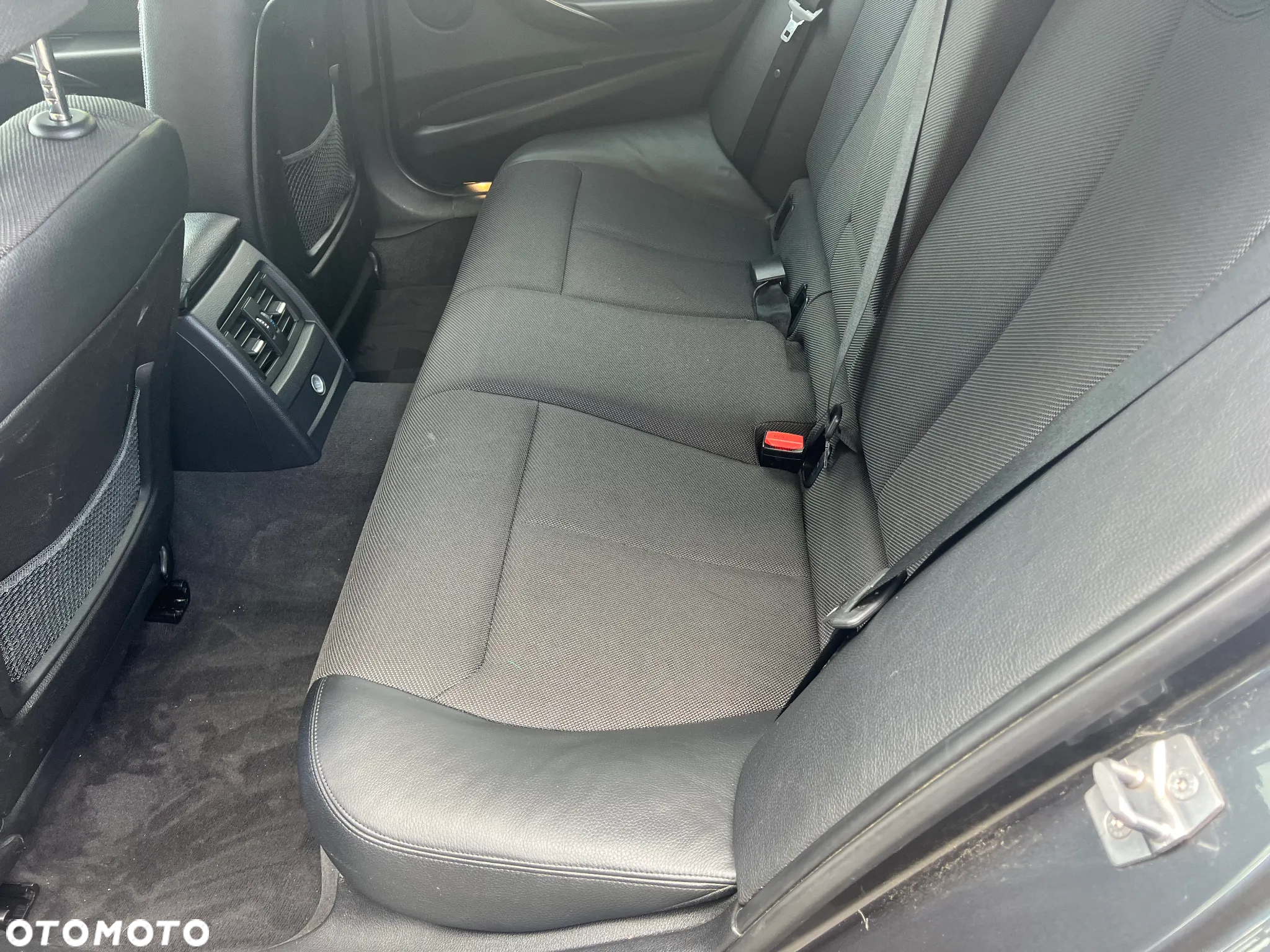 BMW Seria 3 - 12