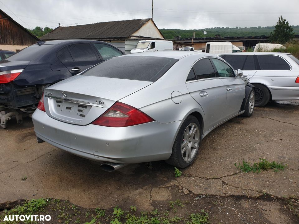 Bara spate mercedes cls320 cdi w219 - 1