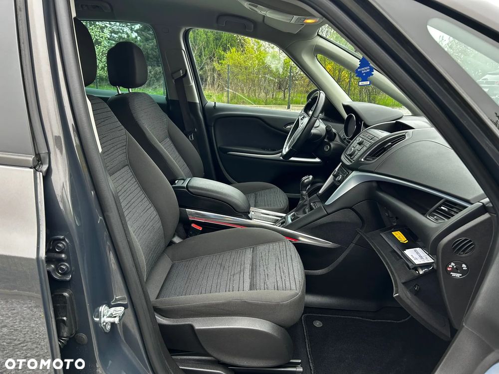 Opel Zafira 1.4 Turbo (ecoFLEX) Start/Stop Active - 35