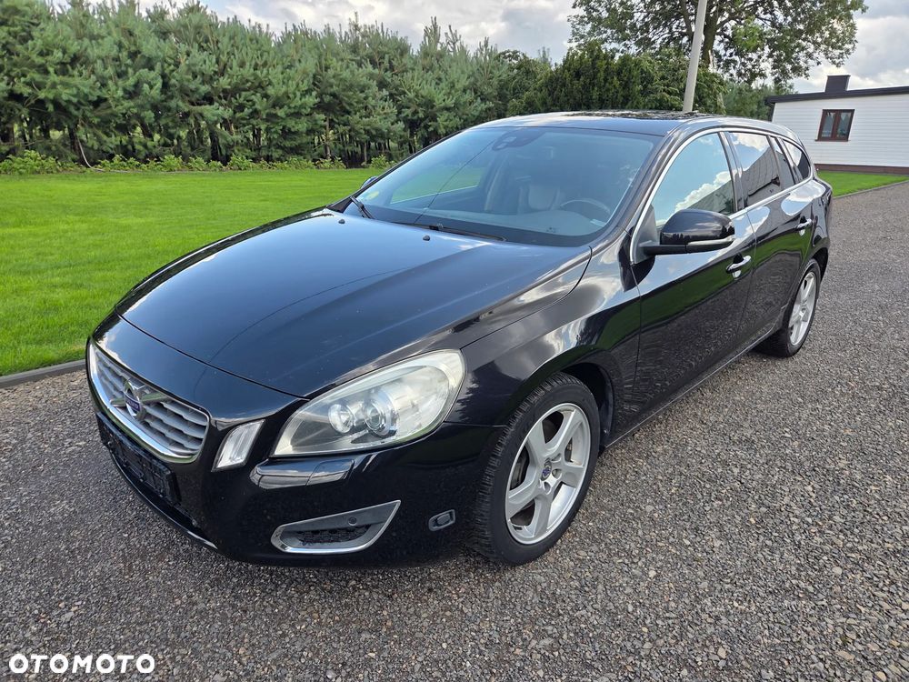 Volvo V60 - 1