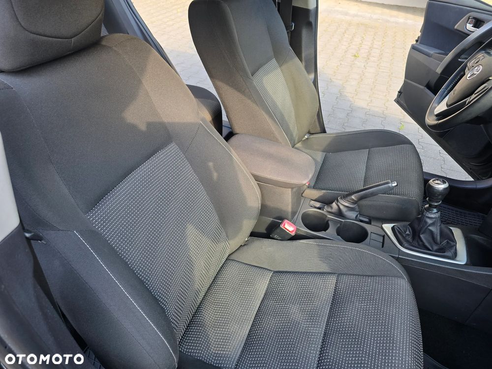 Toyota Auris 1.6 Comfort - 14