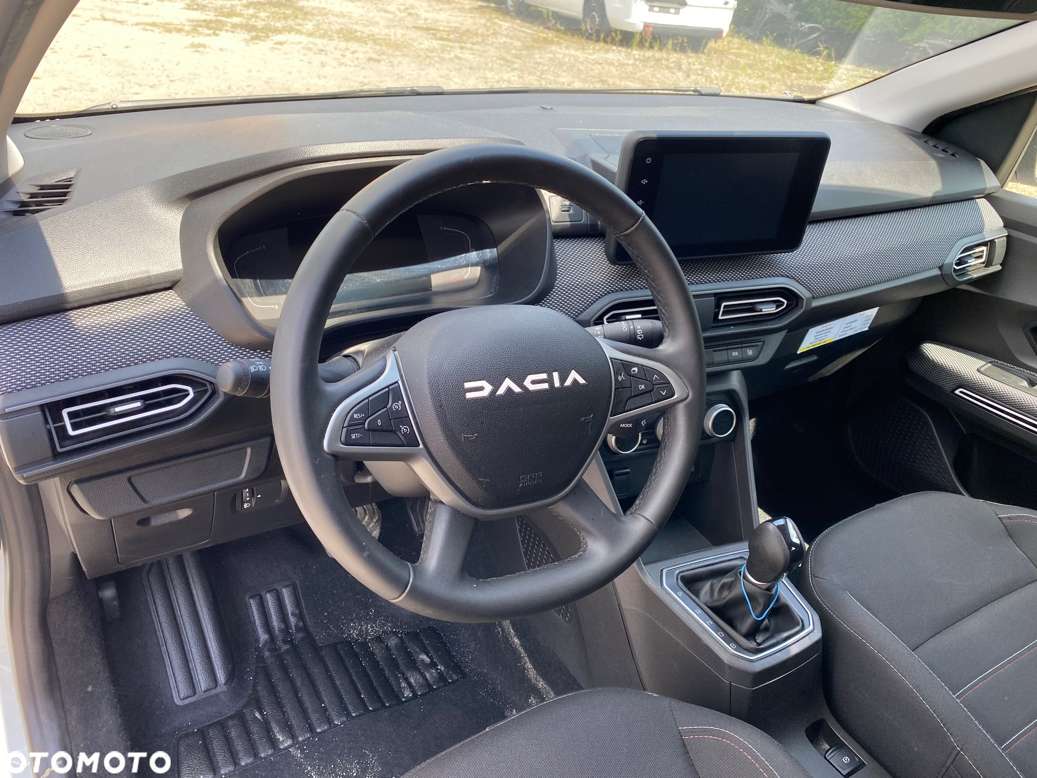 Dacia Jogger 1.6 Full Hybrid 140 Extreme MMT 7os - 17