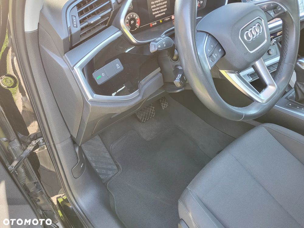 Audi Q3 35 TFSI mHEV S tronic - 30