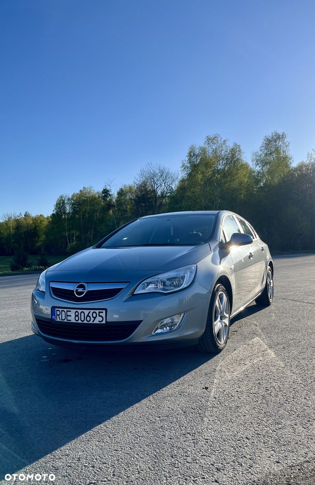 Opel Astra 1.4 T Enjoy - 1