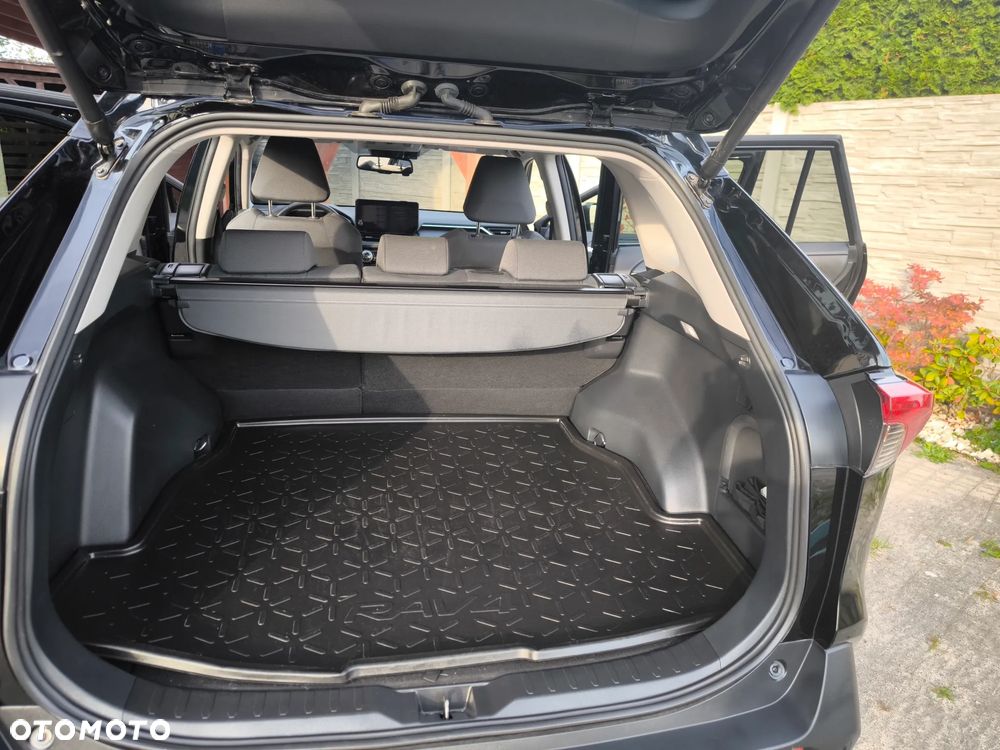 Toyota RAV4 - 16