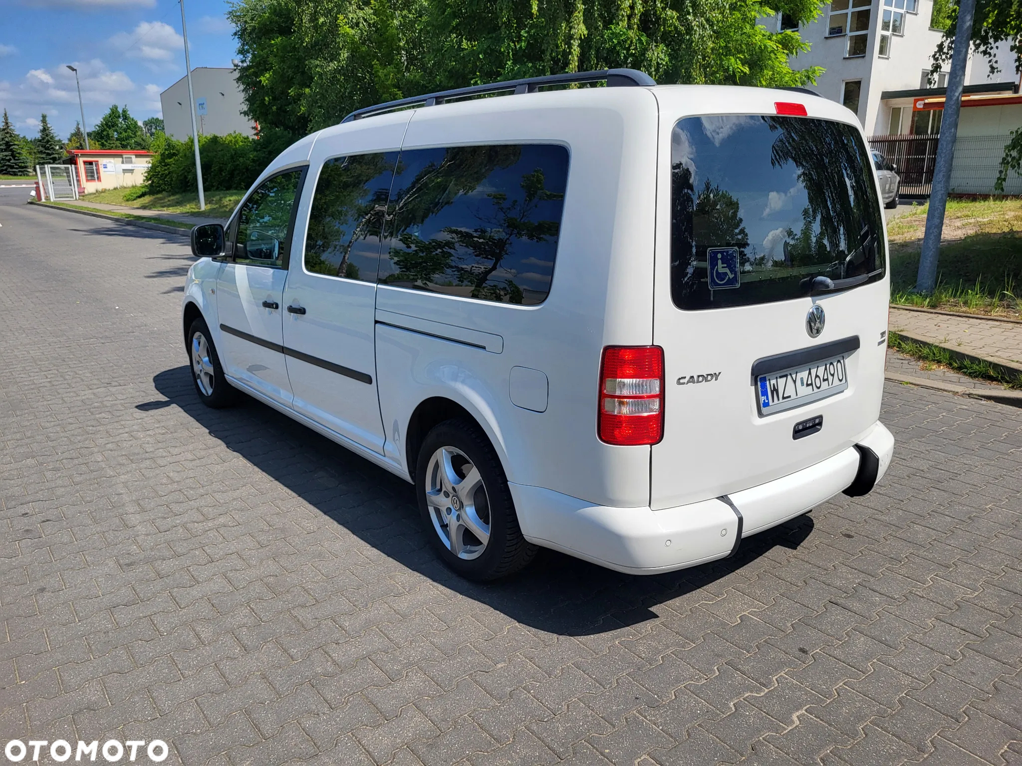 Volkswagen Caddy Maxi 1.6 TDI Trendline Mixt - 6