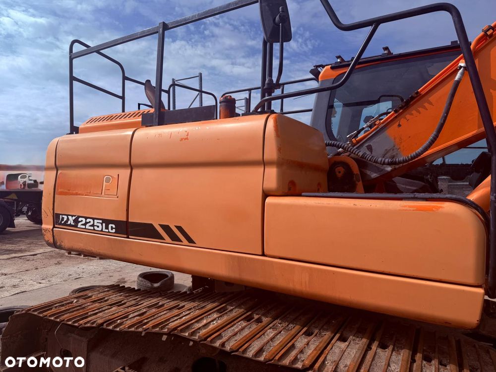 Doosan 225 - 10