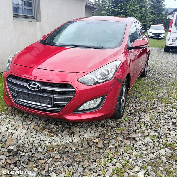 Hyundai i30 1.6 GDI BlueDrive Premium DCT
