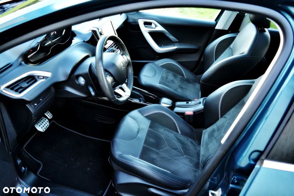 Peugeot 2008 PureTech 110 GPF Stop&Start EAT6 Crossway - 10