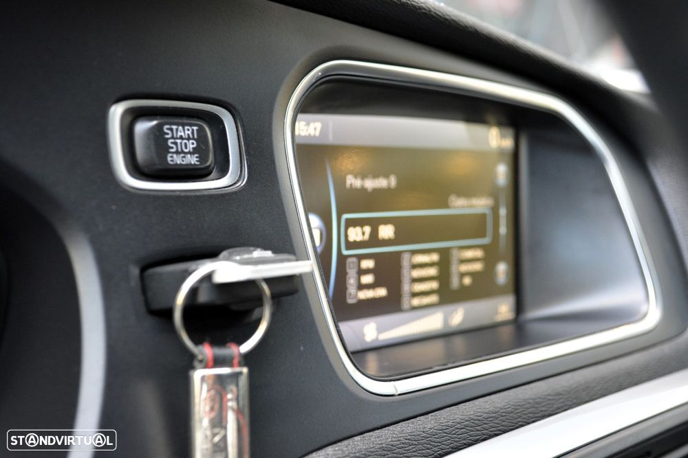 Volvo V40 1.6 D2 Momentum Eco - 54