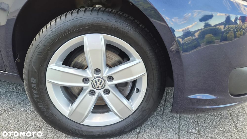 Volkswagen Touran 1.6 TDI DPF BlueMotion Technology Comfortline - 30