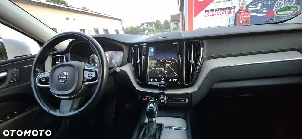 Volvo XC 60 B4 D AWD Geartronic Inscription - 24