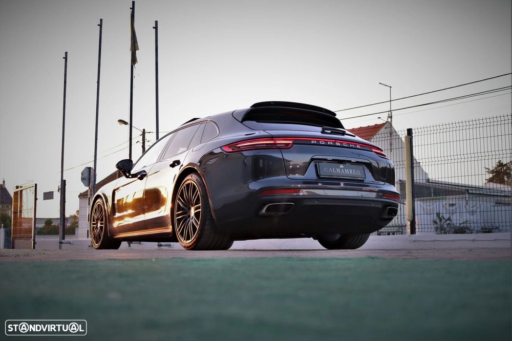 Porsche Panamera Sport Turismo 4 E-Hybrid - 27