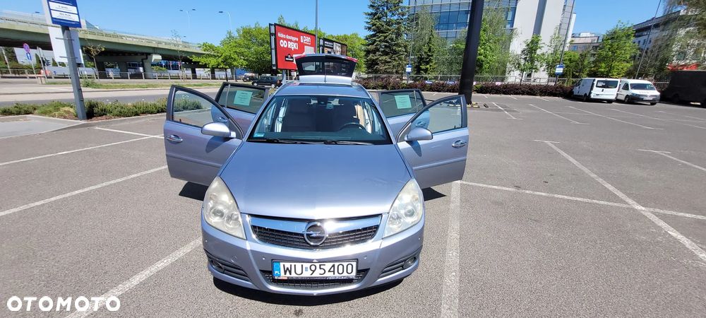Opel Vectra 1.9 CDTI Cosmo - 10