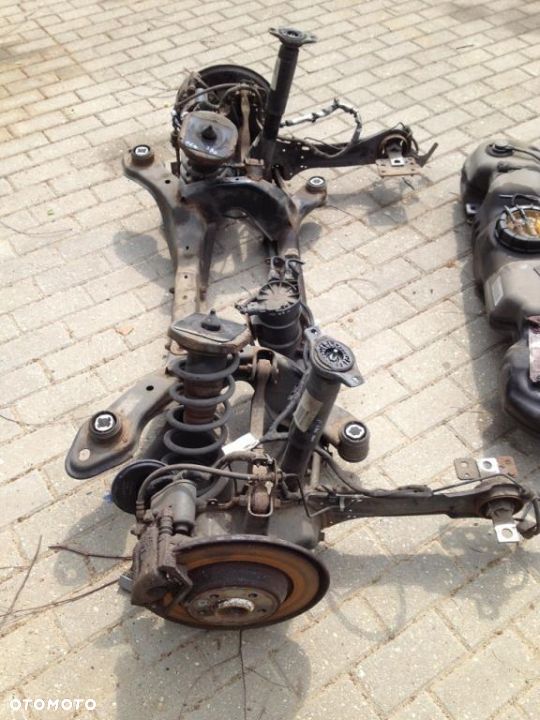 zawiesznie belka tyl kompletna volvo s80 v70 06- - 1