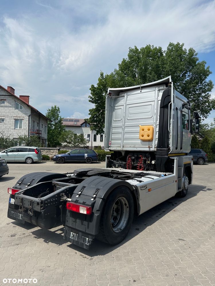 Renault Magnum 460 DXI (salonka/standard/automat) - 4