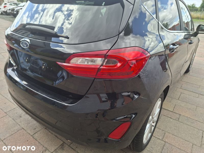 Ford Fiesta 1.0 EcoBoost S&S TITANIUM - 9