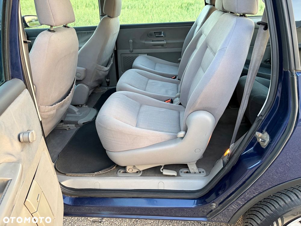 Seat Alhambra 2.0i Comfort - 25