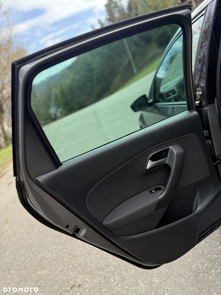 Volkswagen Polo 1.4 TDI BMT Highline - 15