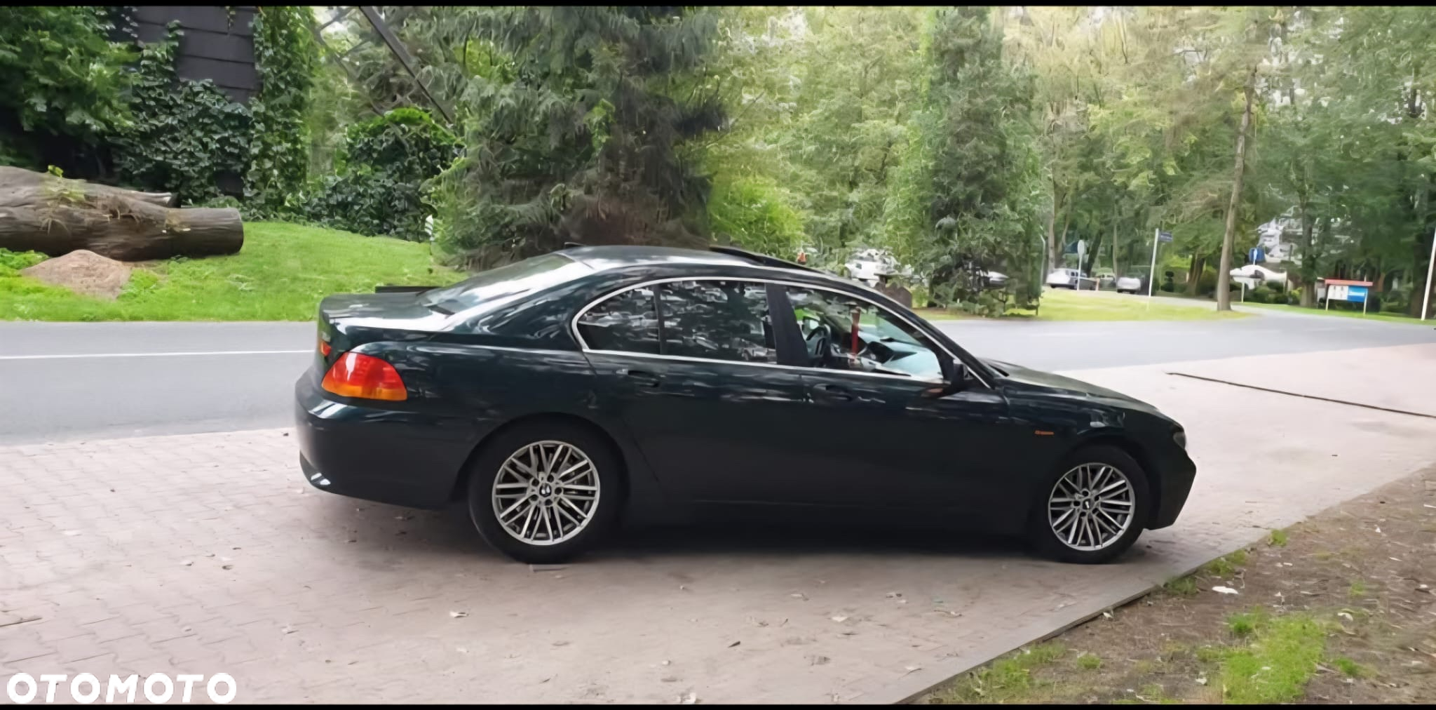 BMW Seria 7 735i - 5