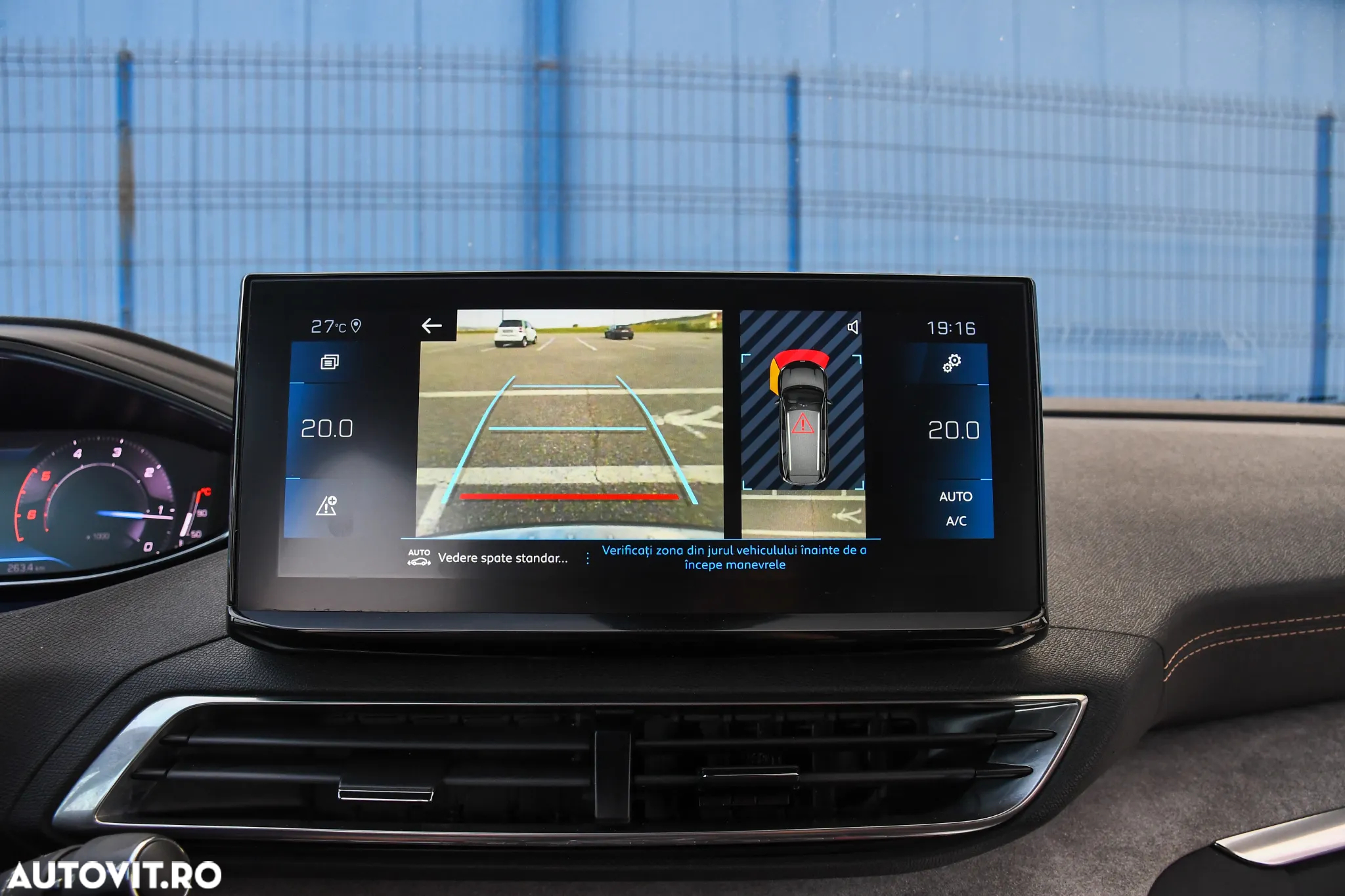 Peugeot 5008 2.0 BlueHDI s&s EAT8 GT - 27