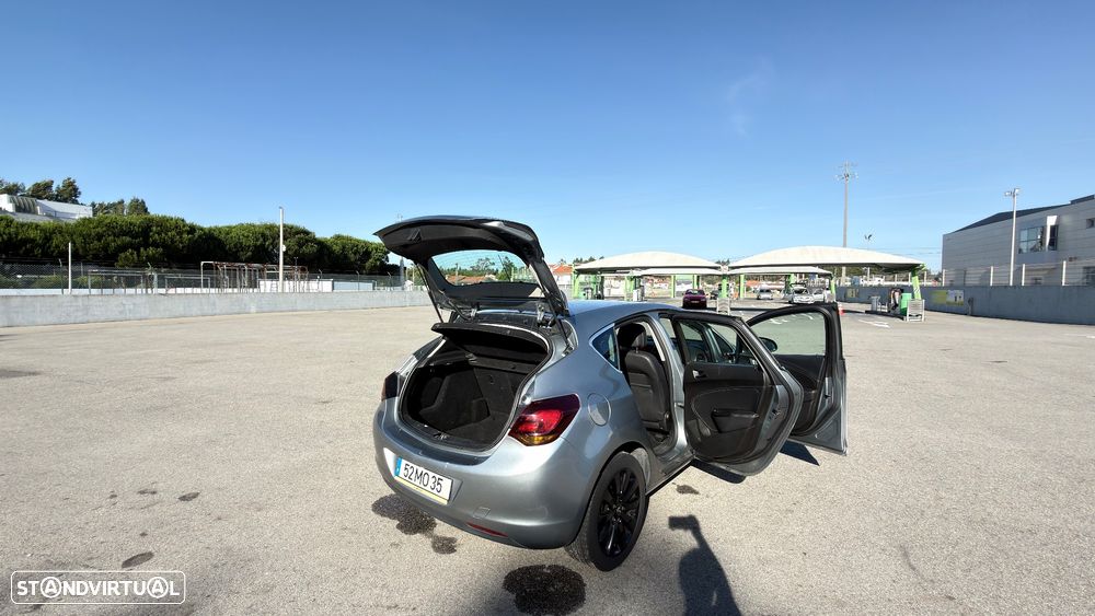 Opel Astra 1.7 CDTI Enjoy - 15
