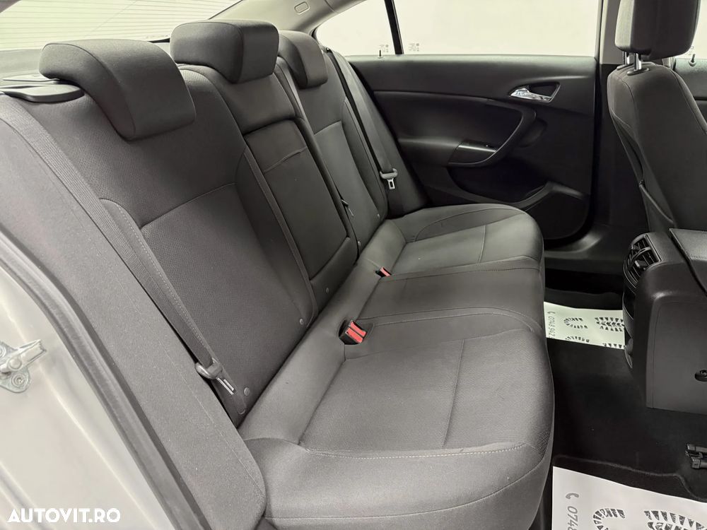 Opel Insignia 2.0 CDTI Design Edition - 17