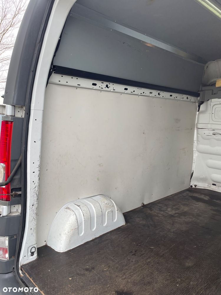 Renault Trafic - 30