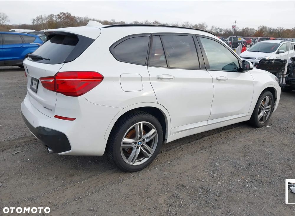 BMW X1 xDrive25i M Sport sport - 4