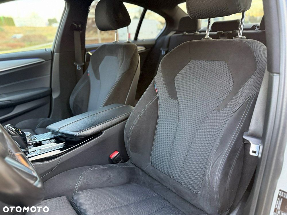 BMW Seria 5 540i xDrive GPF M Sport sport - 38
