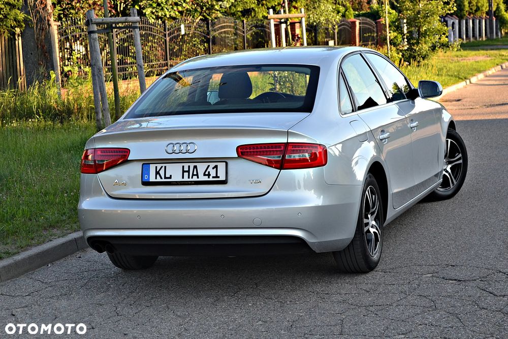 Audi A4 Limousine 2.0 TDI DPF Attraction - 13