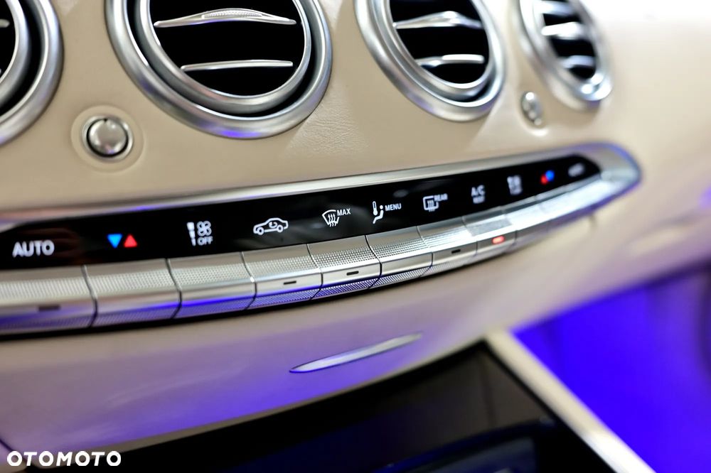 Mercedes-Benz Klasa S AMG 63 4-Matic+ 9G-TRONIC - 27