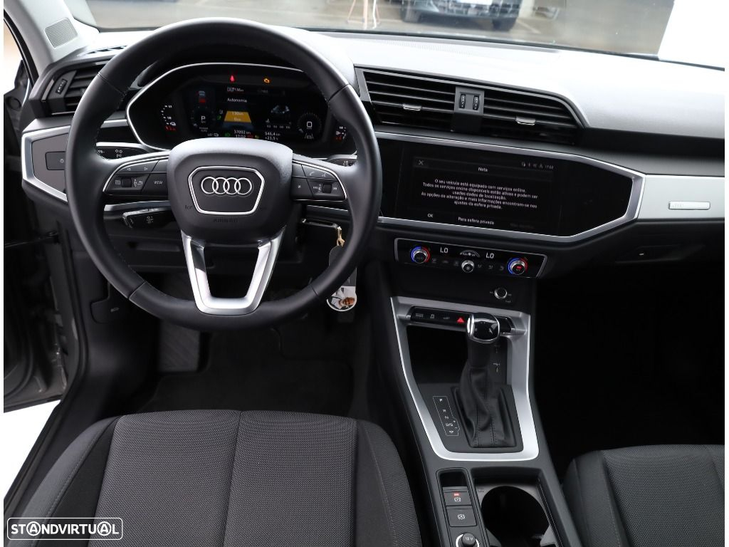 Audi Q3 45 TFSIe S tronic - 27
