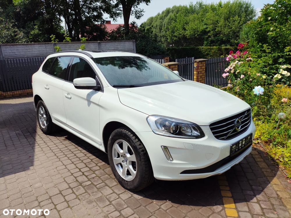 Volvo XC 60 - 4