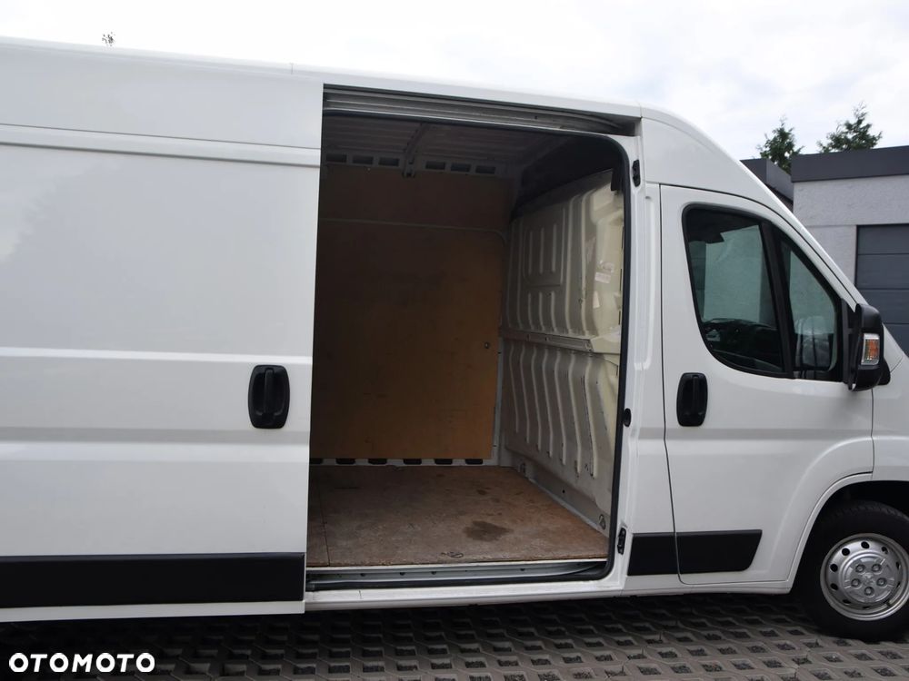 Peugeot BOXER - 12