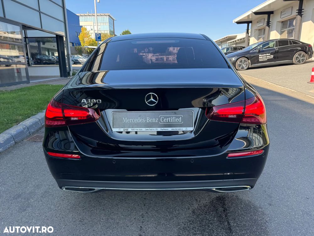 Mercedes-Benz A 180 Sedan 7G-DCT Lim. Progressive Advanced - 17