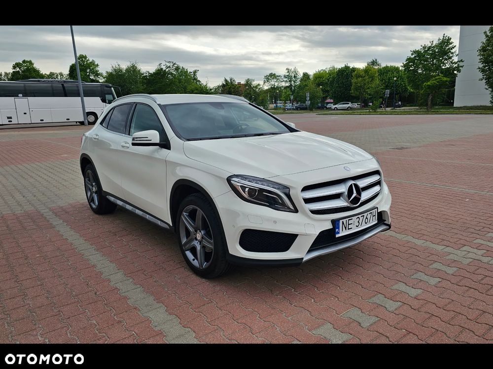 Mercedes-Benz GLA - 3