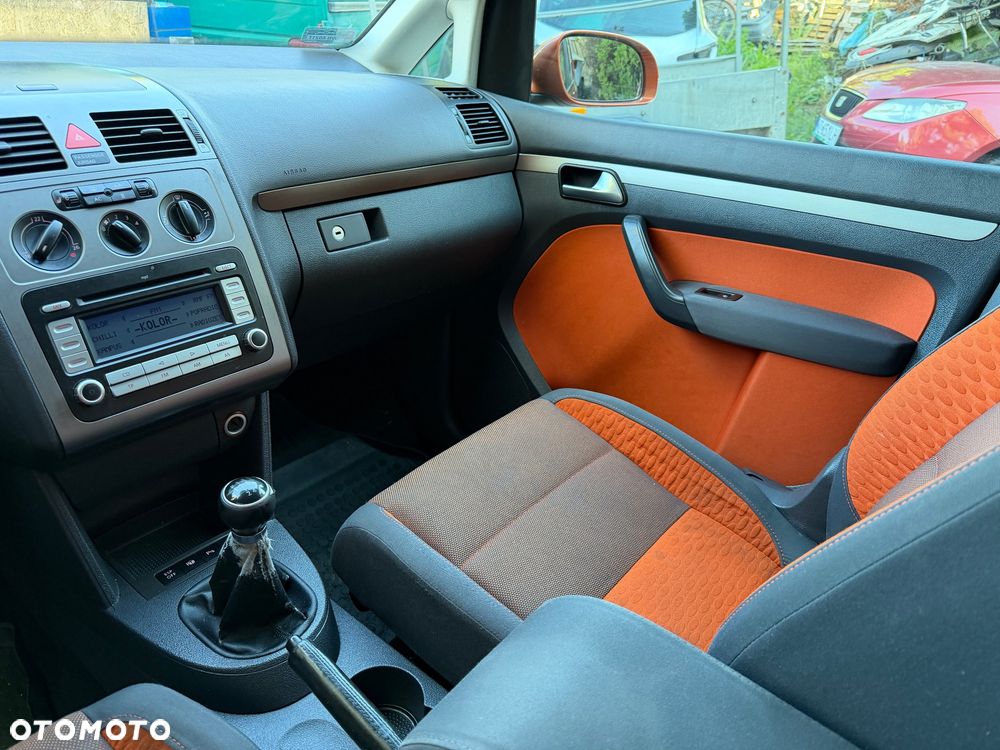 Volkswagen Touran 1.9 TDI DPF Cross - 8