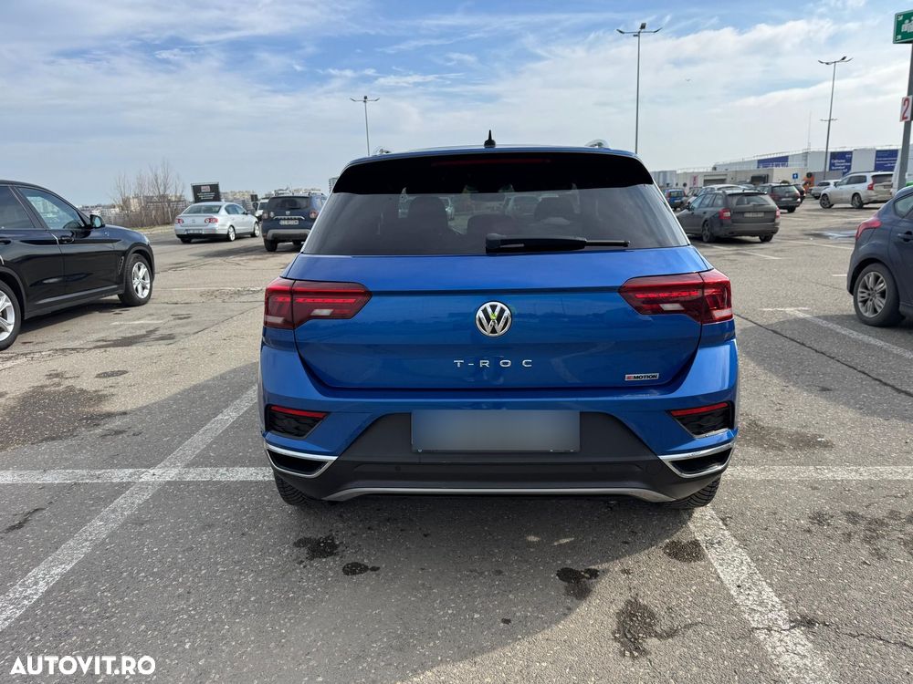 Volkswagen T-Roc - 23