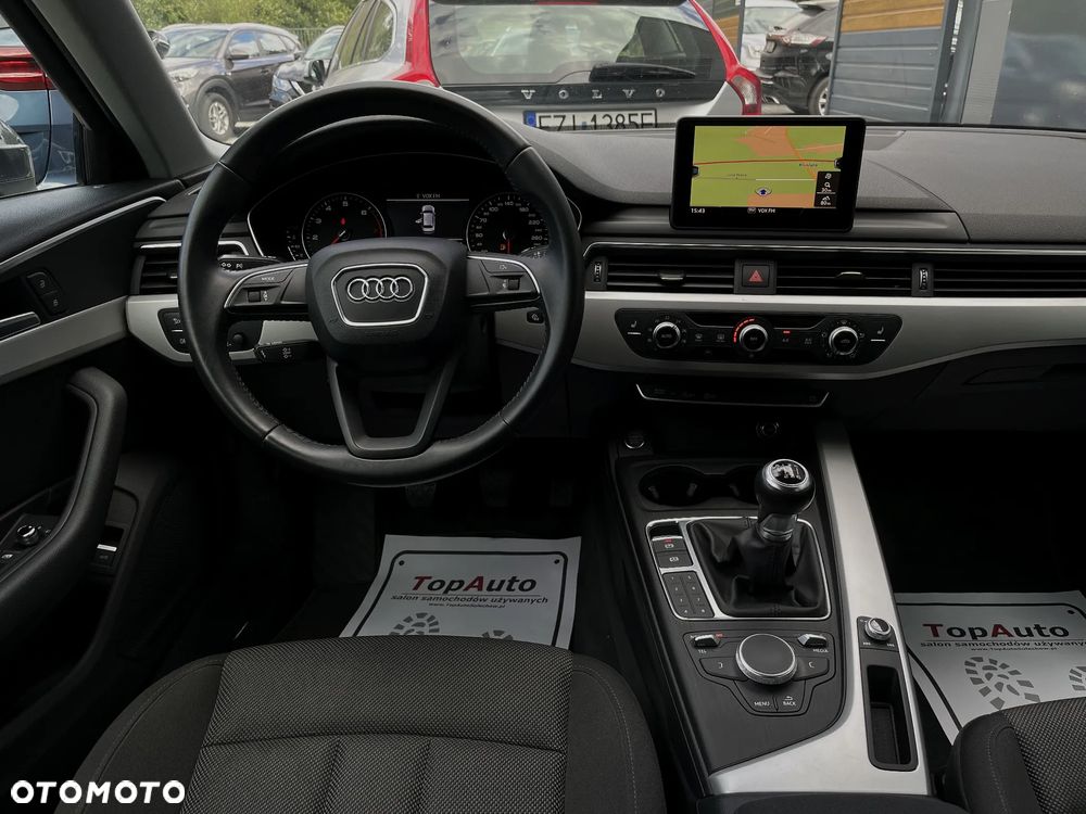 Audi A4 Avant 2.0 TFSI ultra Sport - 34