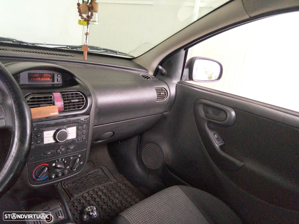 Opel Corsa 1.3 CDTi First - 9