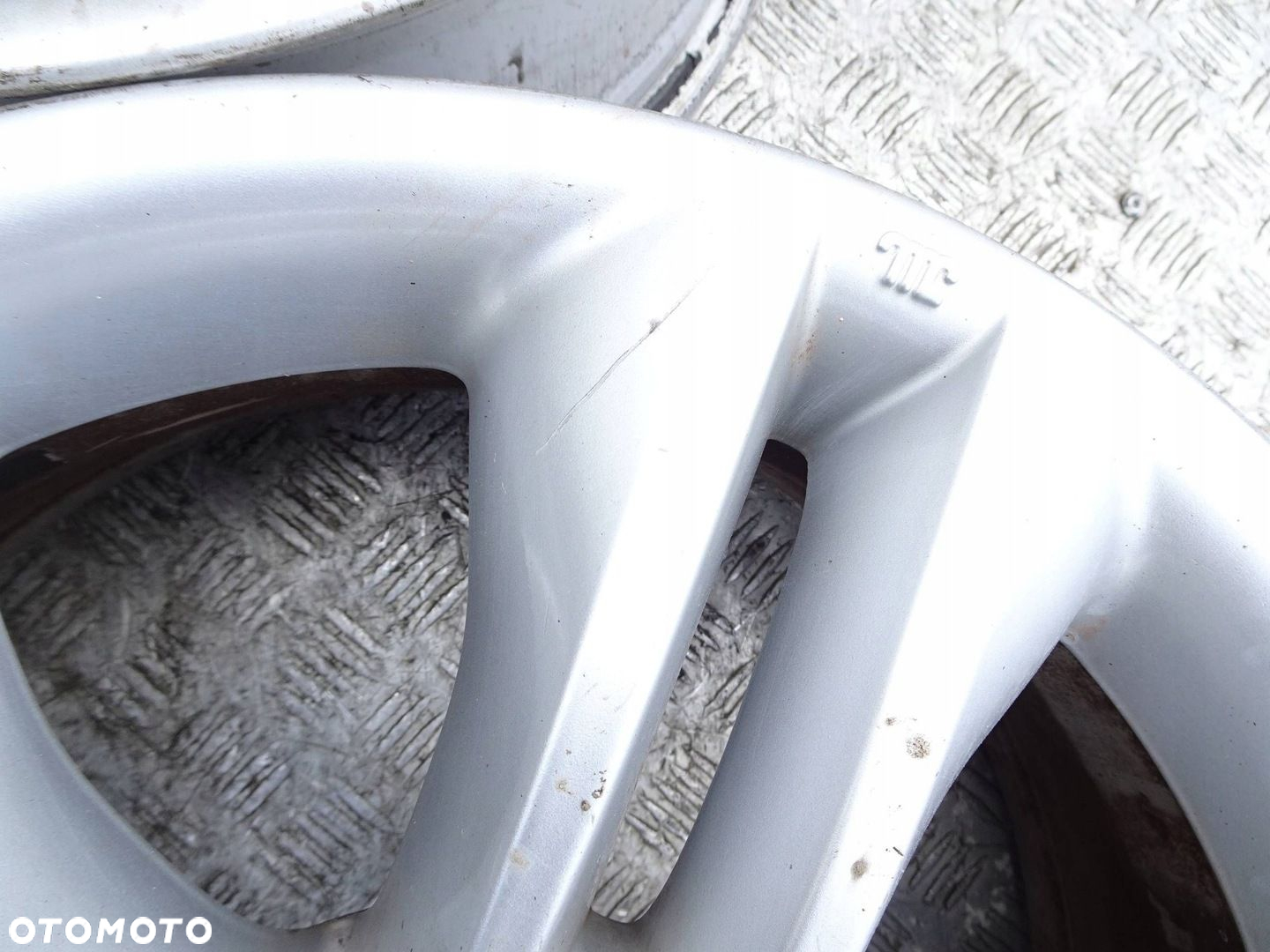 Alufelgi KPL. Nissan Qashqai J10 17" 5x114.3 ET 40 - 16