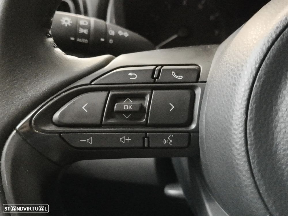 Toyota Yaris 1.0 VVT-i Comfort Plus - 18