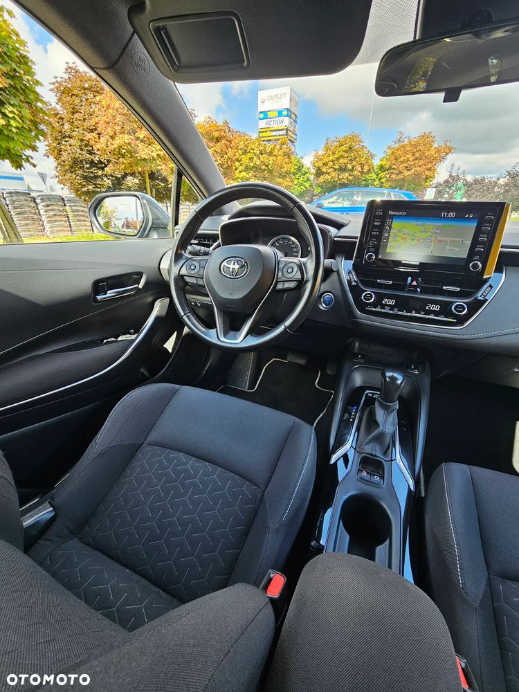 Toyota Corolla 1.8 Hybrid GPF Executive - 9