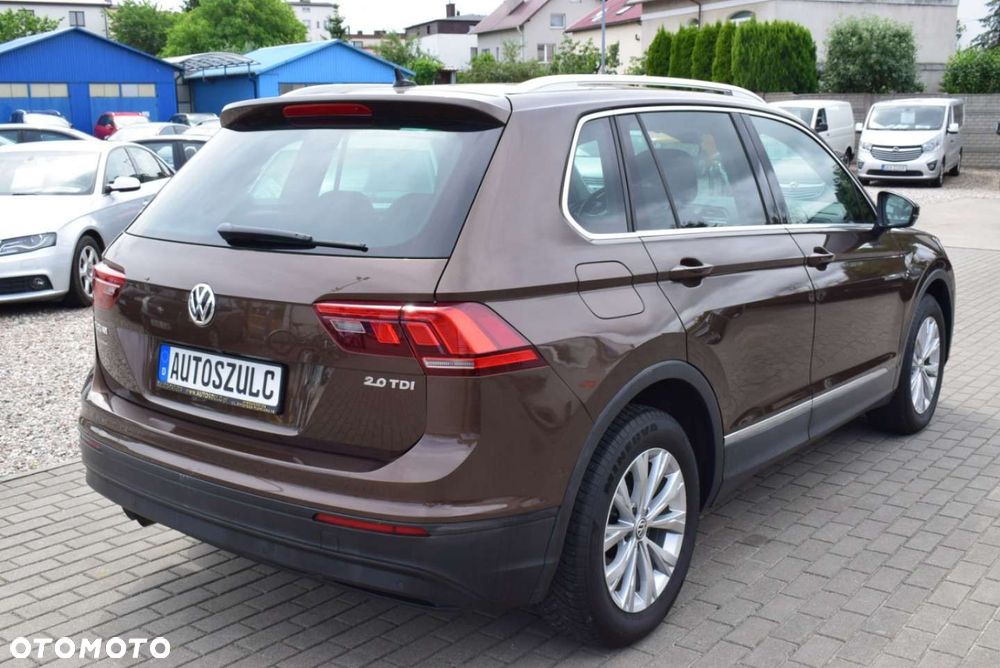 Volkswagen Tiguan - 10
