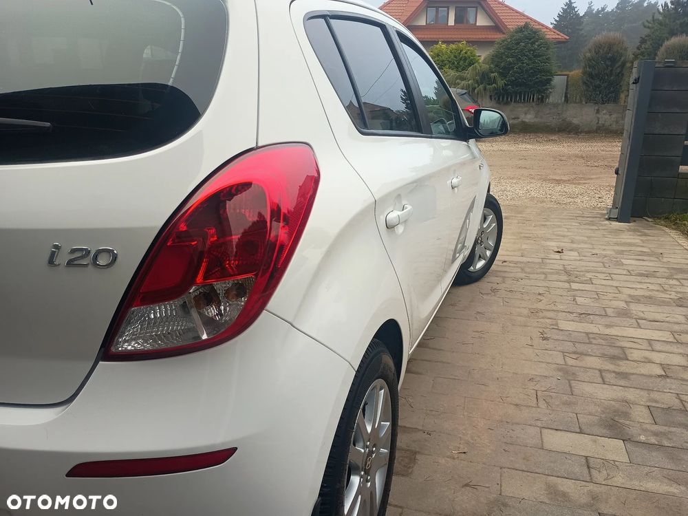 Hyundai i20 1.2 Trend - 10