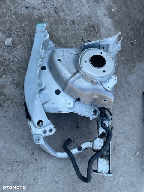 MERCEDES 221 W221 C775 ĆWIARTKA PODŁUŻNICA FARTUCH prawa - 1