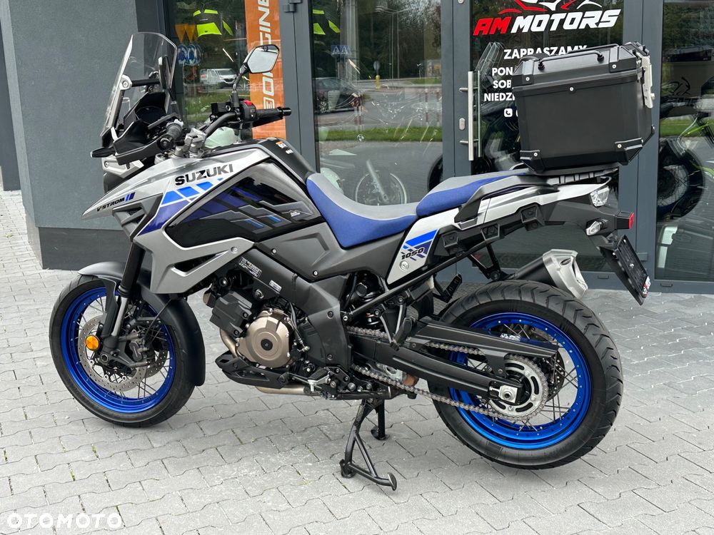 Suzuki V-STROM - 31