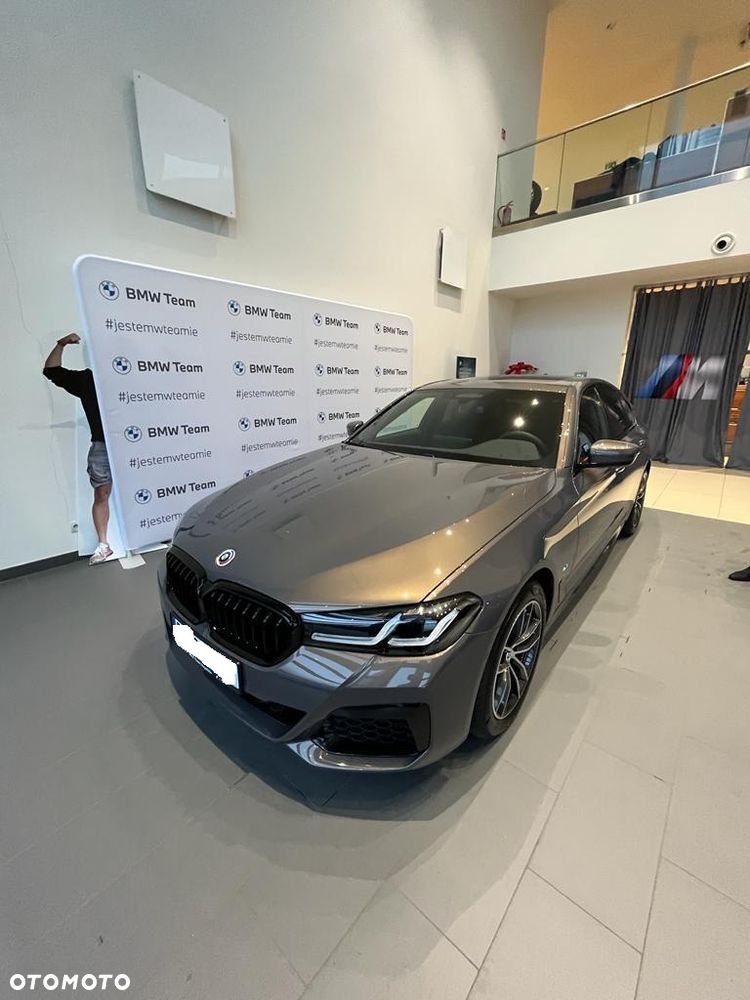 BMW Seria 5 530d xDrive mHEV M Sport sport - 1